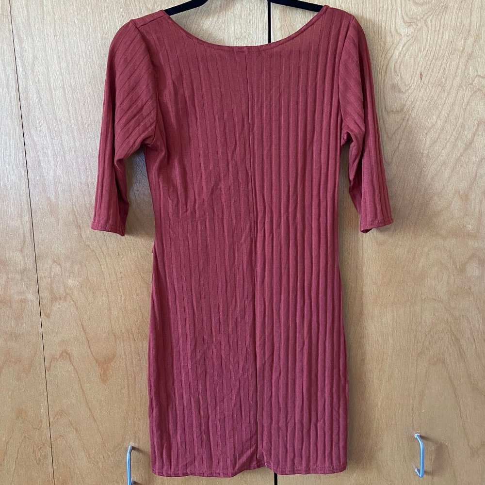 DONATED–PLT Plus | Ribbed Tortoise Shell Bodycon Dress - Picture 2 of 9